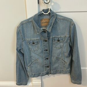 Levi Straus Signature Jean jacket, size medium, never worn